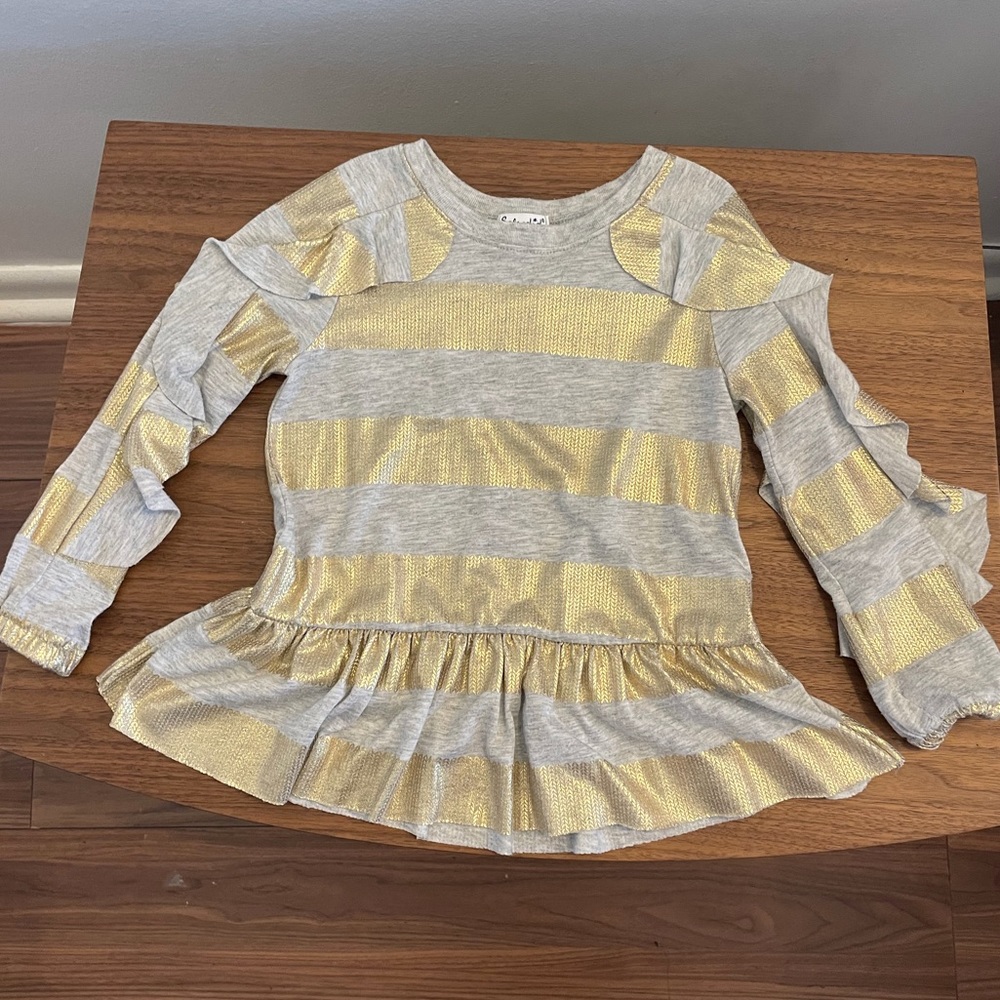 Splendid Little Girls Ruffles Top In Grey/Gold.